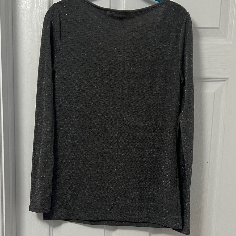 Banana Republic Long Sleeve Shimmery Metallic Gray Knit Top - size M - Picture 4 of 7